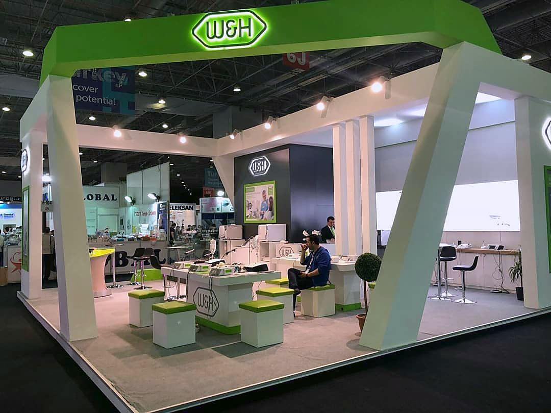 W&H exhibition stand at IDEX Istanbul 2018, completed view 3